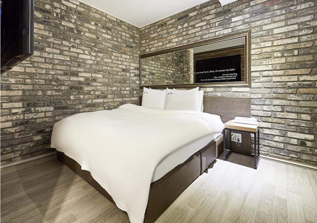 Regency Hotel Seongnam Esterno foto
