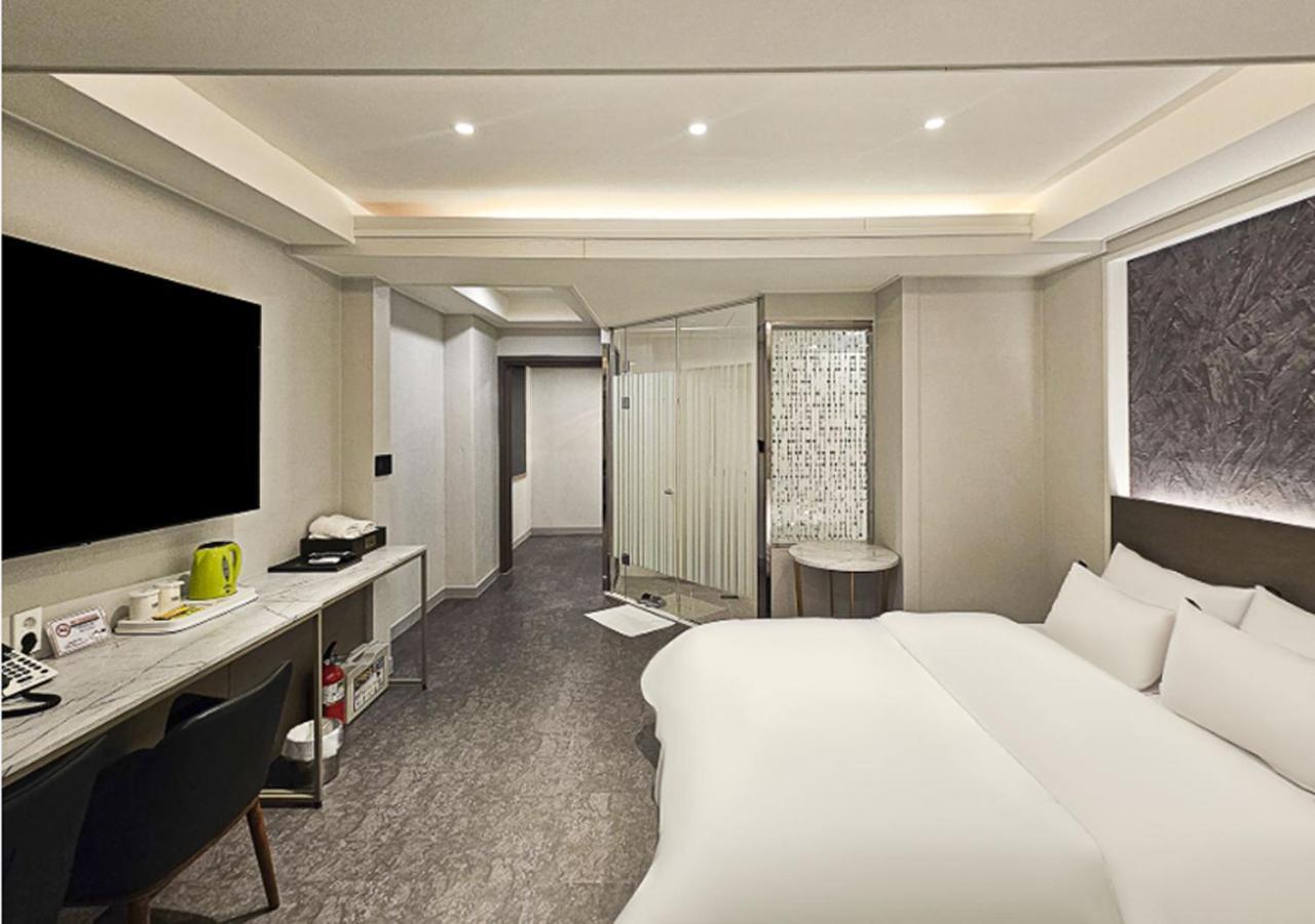 Regency Hotel Seongnam Esterno foto