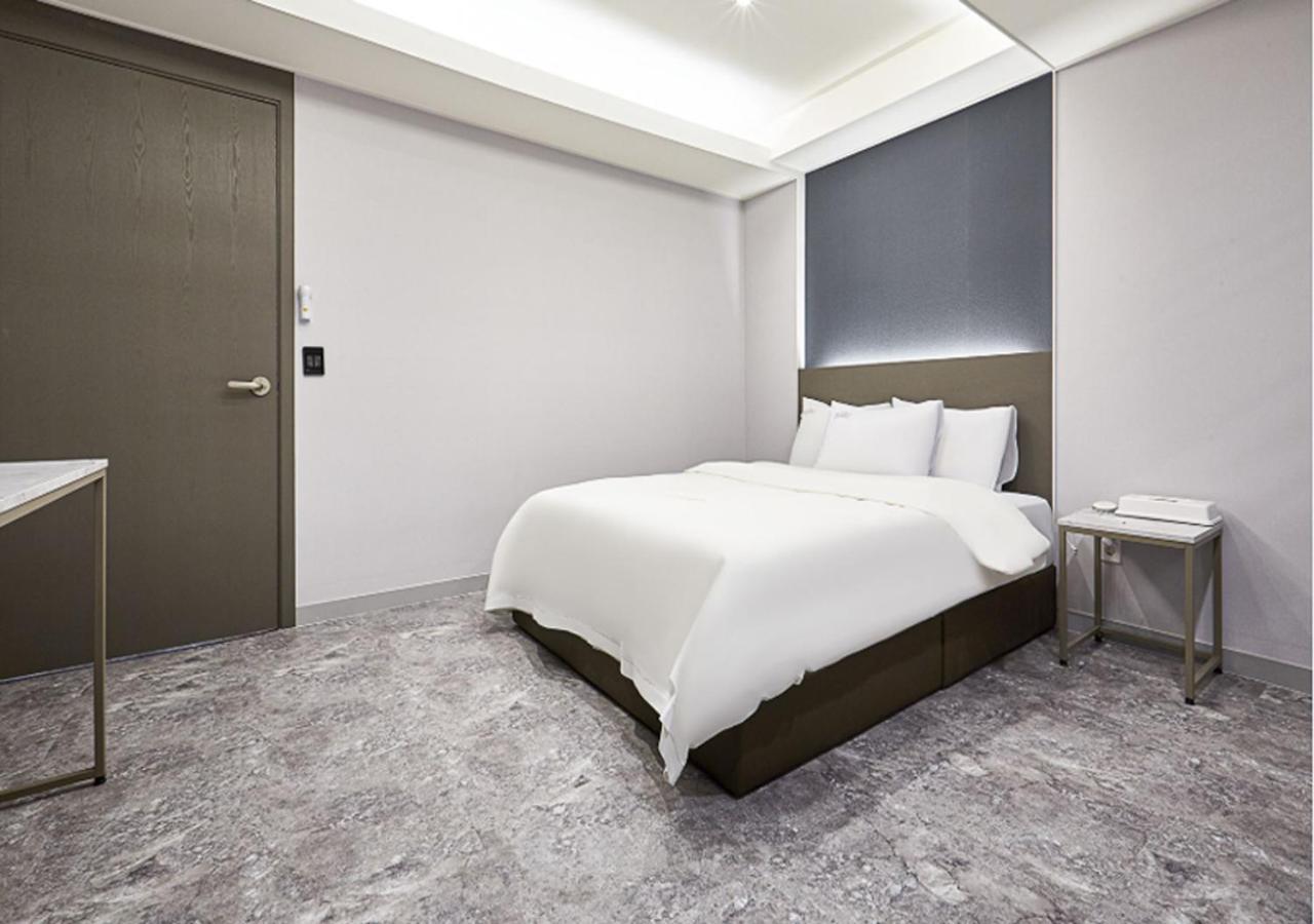Regency Hotel Seongnam Esterno foto
